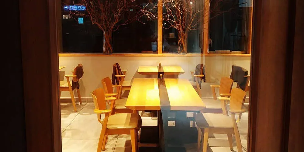 ロースト&グリルレストラン レストロ リン（Roast＆Grill Restaurant RESTRO RIN）