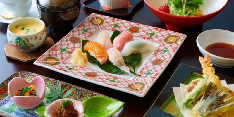 【寿し御膳】お寿司5巻を含む全7品