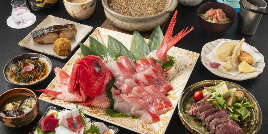 伊豆下田产地金目鲷涮锅与富山县产黑毛和牛とやま菲力肉及时令鲜鱼（包厢保证）