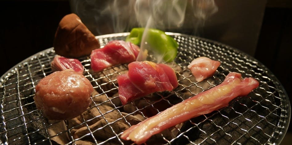 【土雞 七輪 網燒套餐】土雞生魚片拼盤、7種土雞七輪網燒等全5道菜