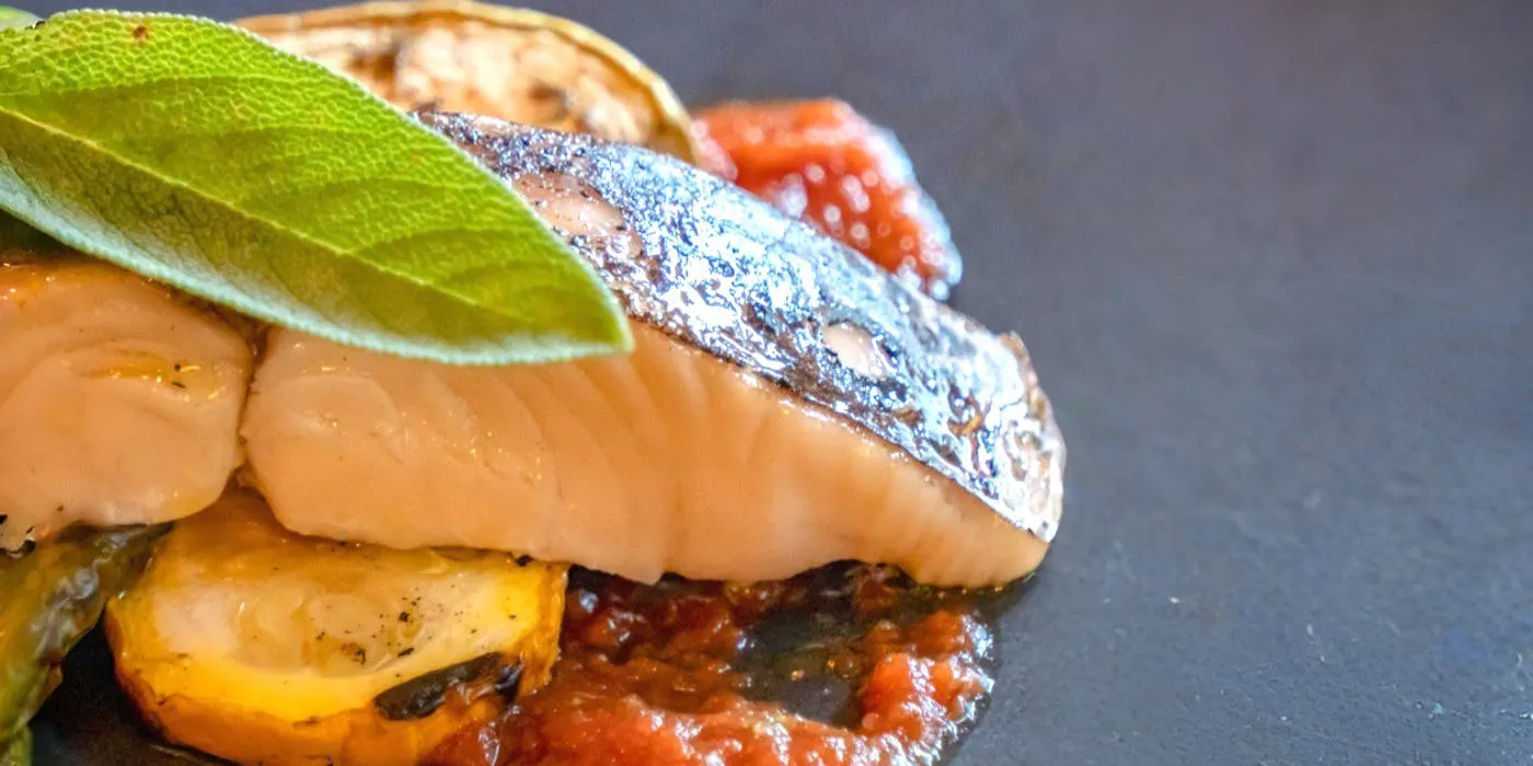 slow food restaurant 5+