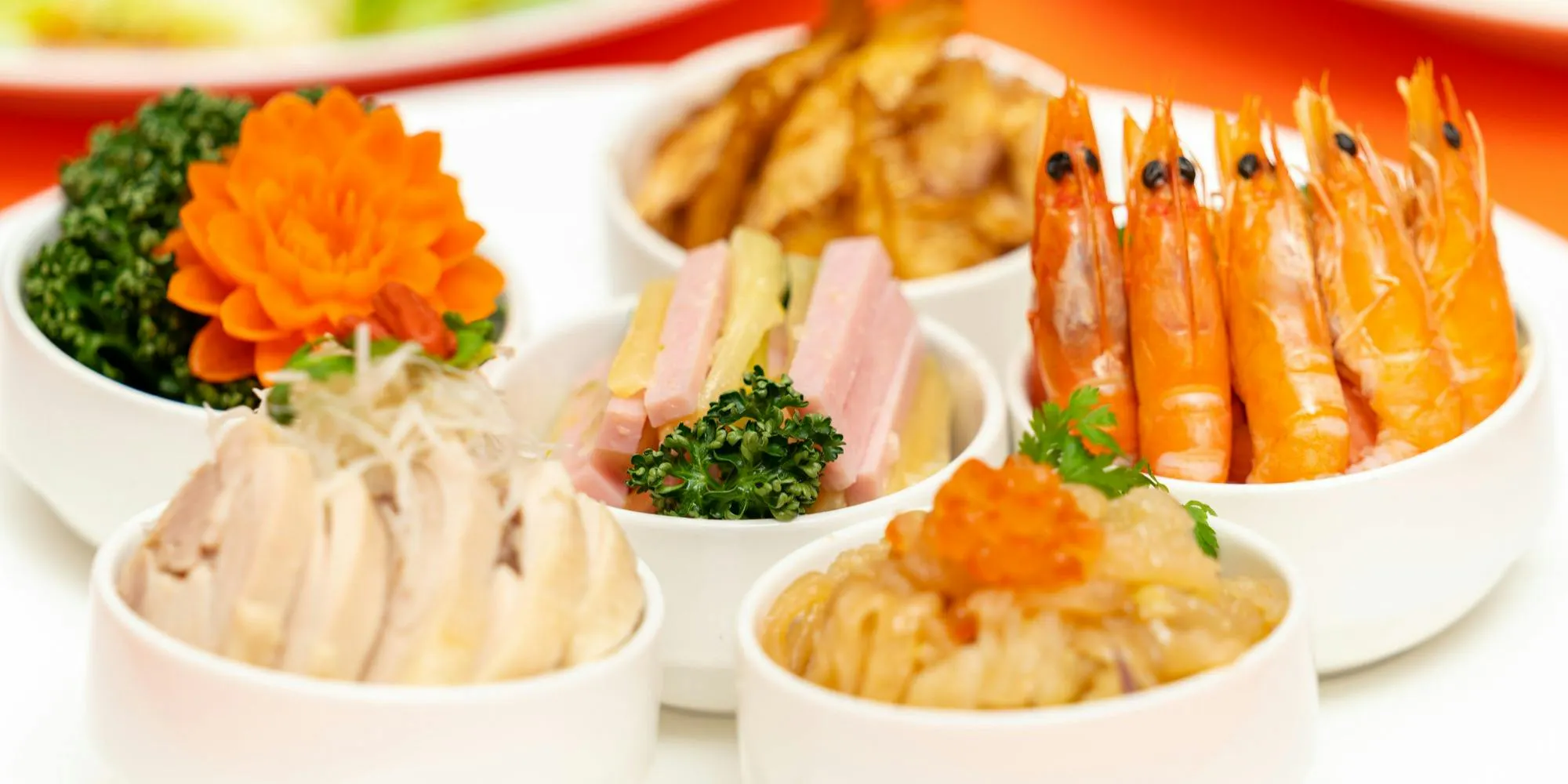 【红龙席】前菜拼盘、2种炸物、海鲜料理、肉类料理、甜点等共8道菜