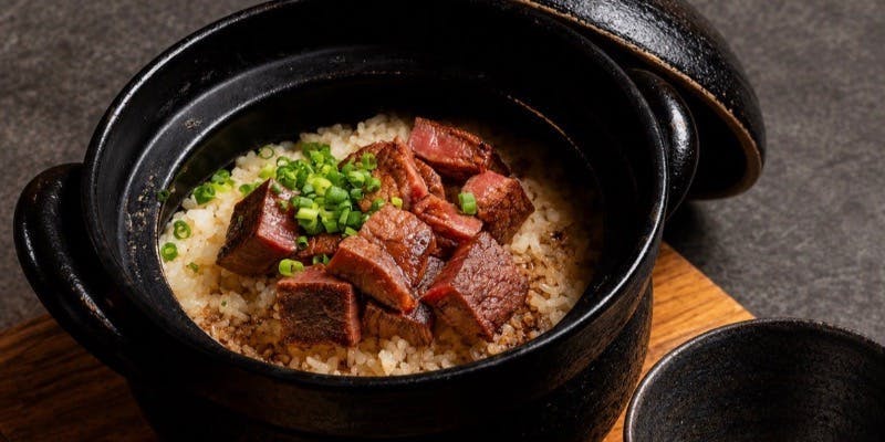 [Charcoal-Grilled Course] Kobe Beef, Premium Kobe Beef & Seafood Expertly Prepared by Our Grill Master | Today’s Donabe Rice, 12 Dishes