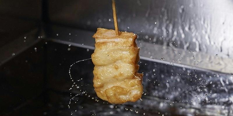 【C套餐】主厨精选随停串烧套餐　1串180日元～