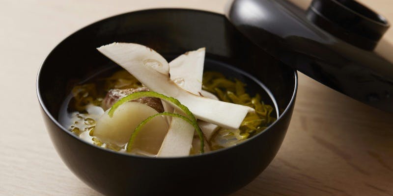 【晚餐怀石16000日元】使用时令食材制作的轻食套餐共8道菜