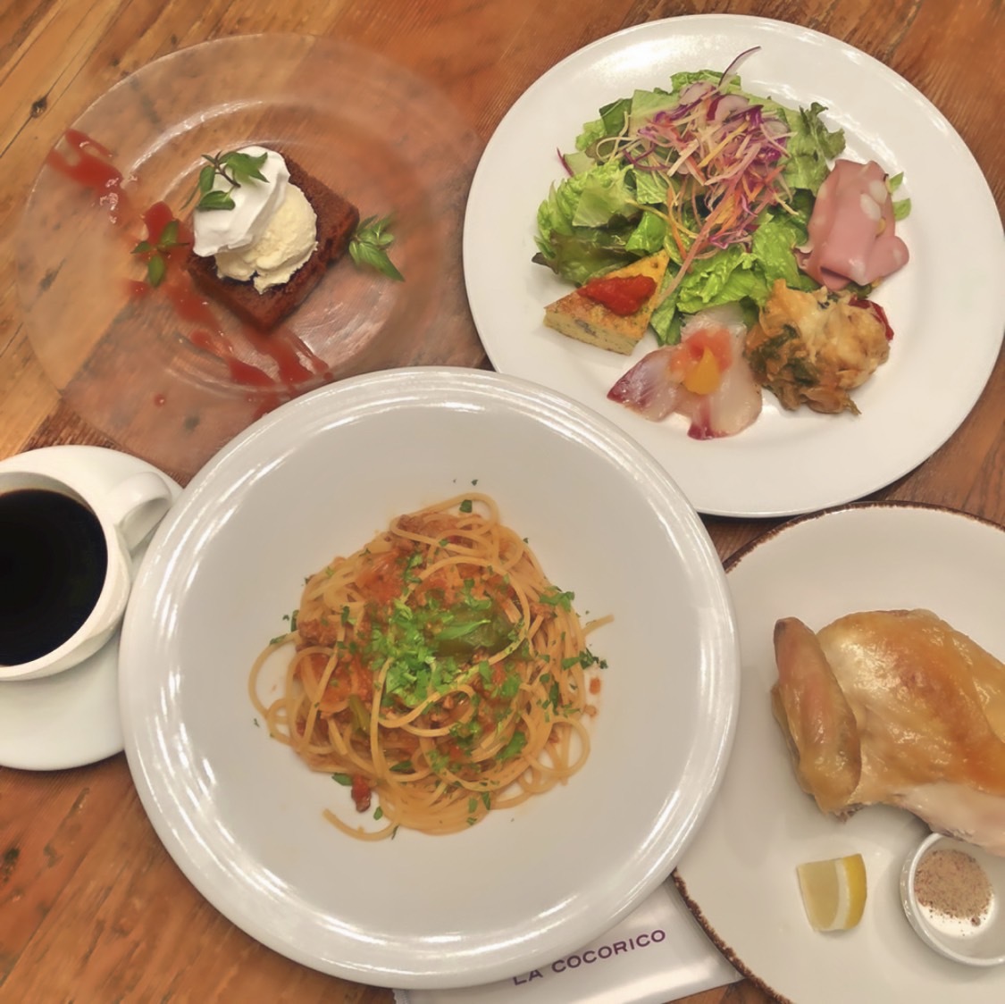 【お得なスペシャルランチコース】ロティサリーチキンにパスタ等全4品