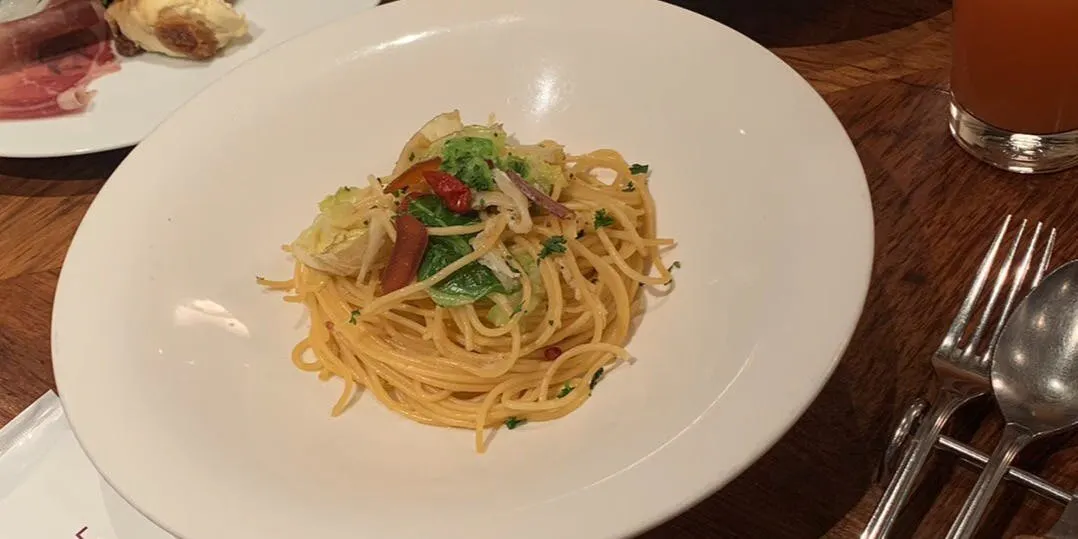【ココ里可午餐套餐】包含意大利麵、兩種甜點等共四道菜