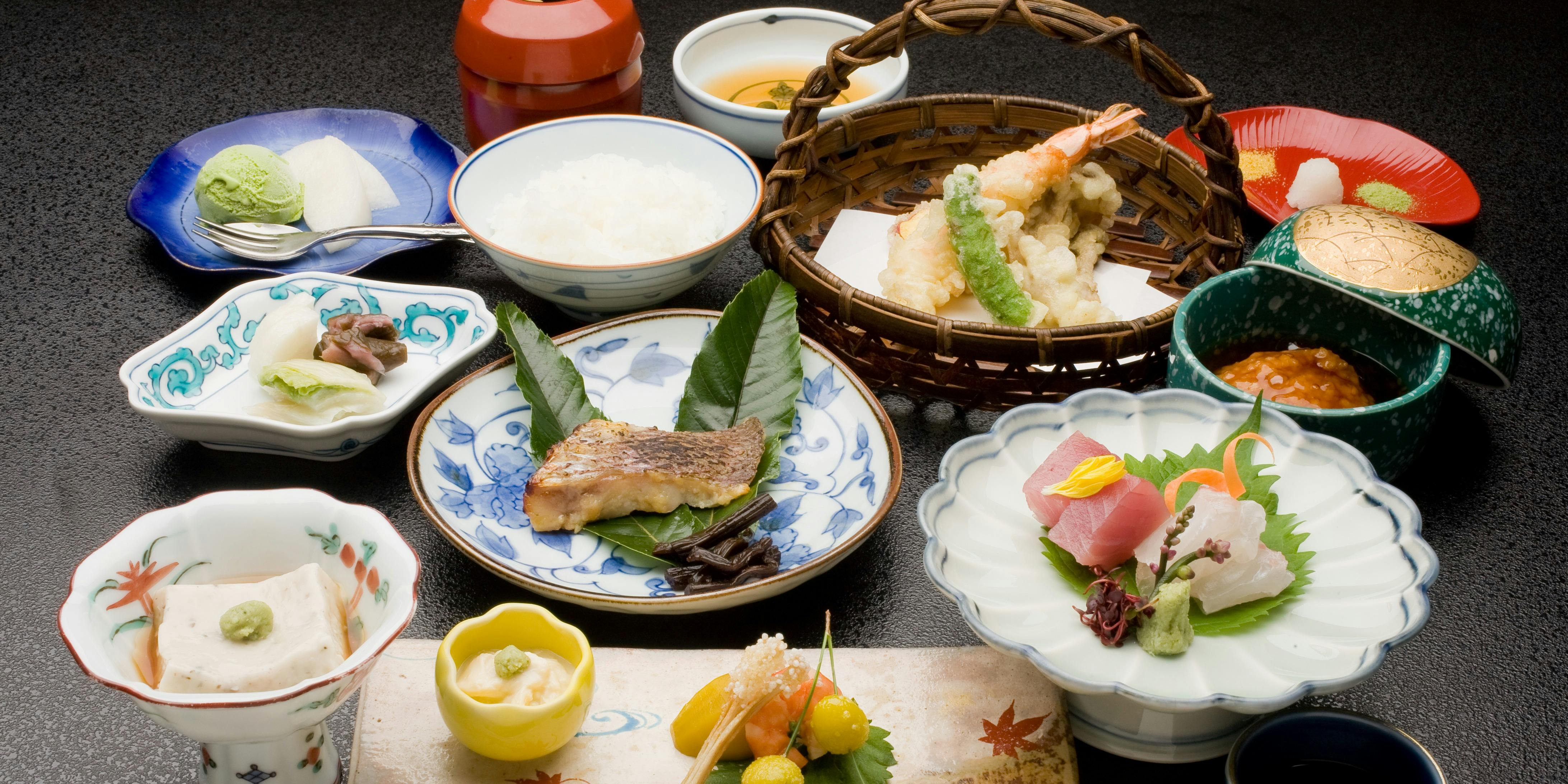 【湯豆腐會席】生魚片、燒物、炸物等共7道菜