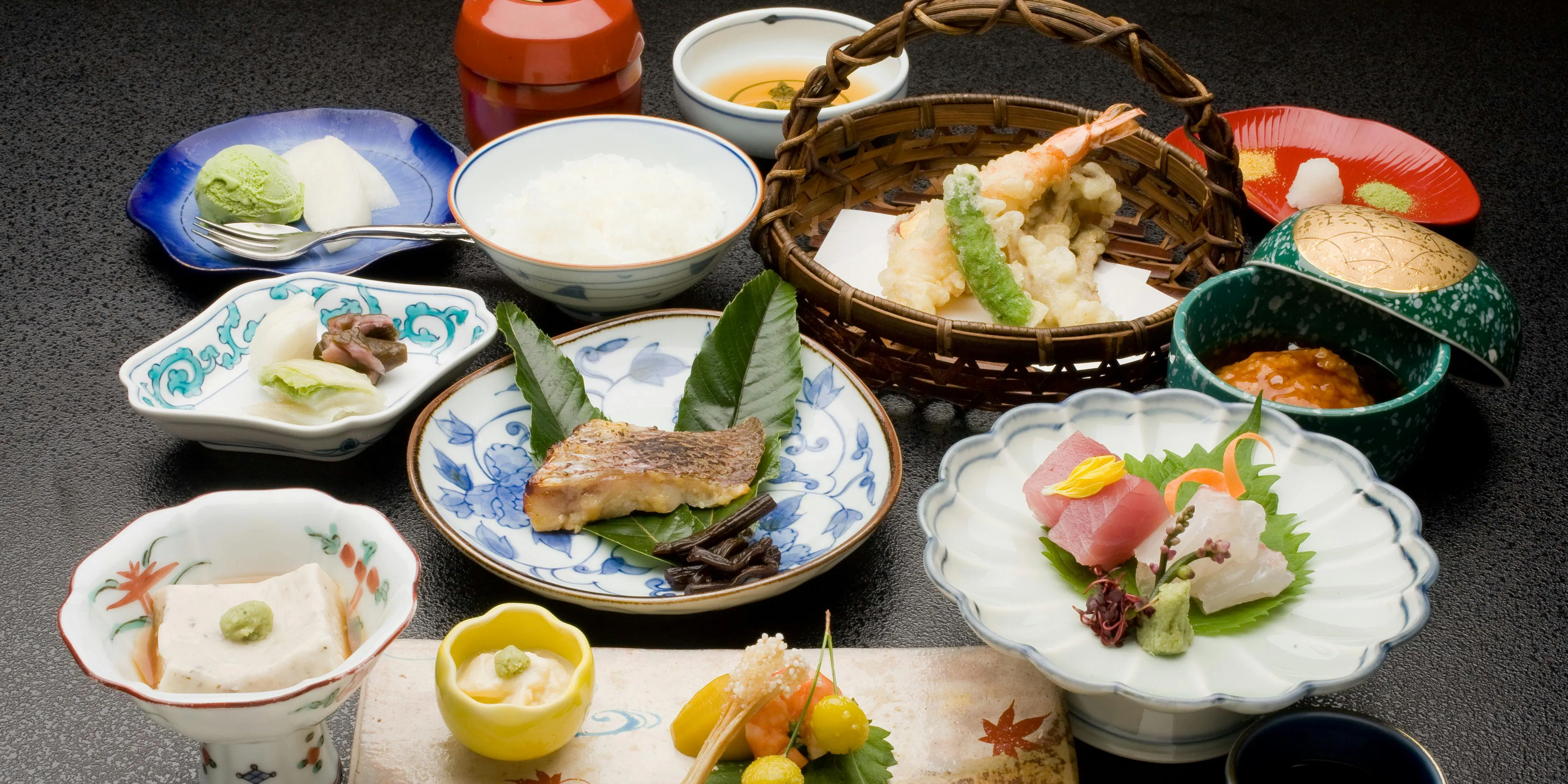 【汤豆腐会席】刺身、烧物、炸物等共7道菜品
