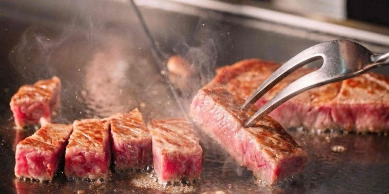 【伊弉諾～IZANAGI～】时令前菜与肉类三重奏・淡路牛3种・秘传汤品　共7道菜