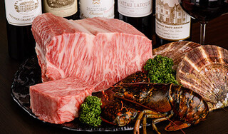 All-you-can-drink course featuring A5 Japanese Black Wagyu fillet steak and teppanyaki abalone with all-you-can-drink