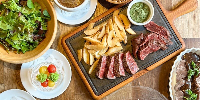 【熟成肉のカルパッチョや豊富な前菜と熟成肉を堪能！Cコース】