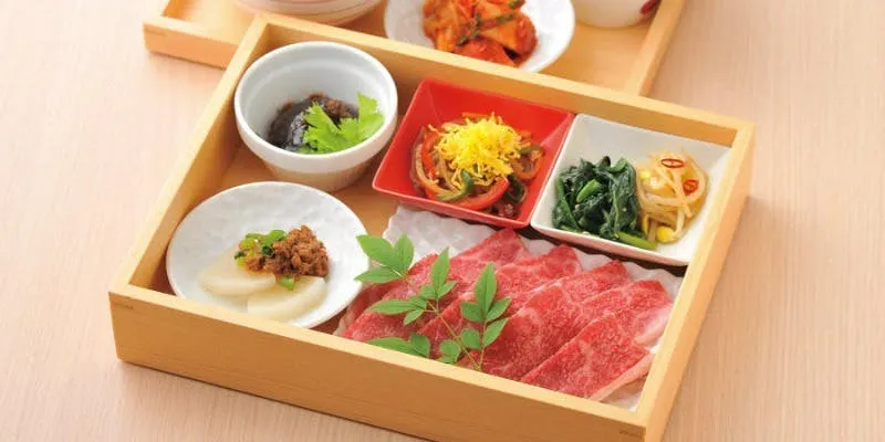 熟成和牛焼肉＆松花堂弁当ランチ