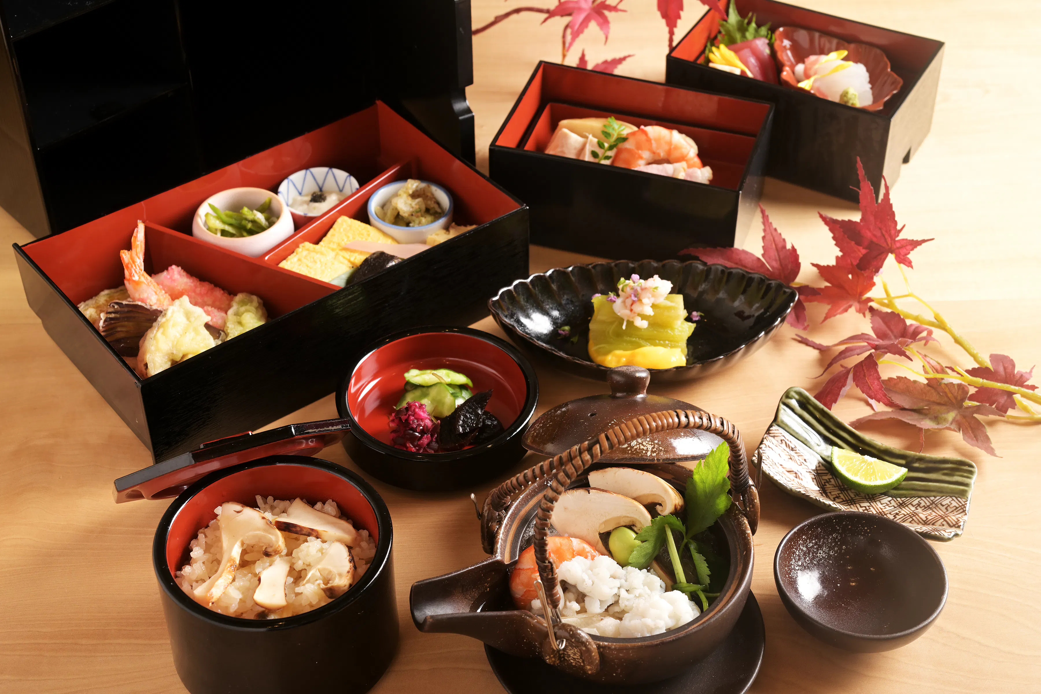 【秋の茶箱弁当】9月・10月限定 完全予約制