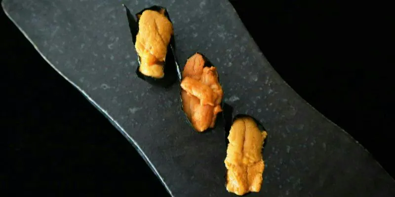 【 LUXURYコース やま幸まぐろや雲丹3種+和牛等も含む食べ放題+2H飲み放題付き 】