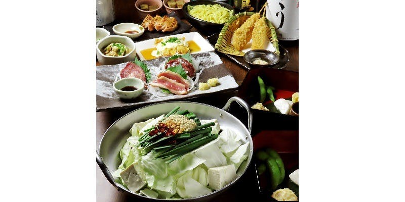 【豪華！！】馬刺、河豚串、內臟鍋等豪華13道菜「山笠套餐」