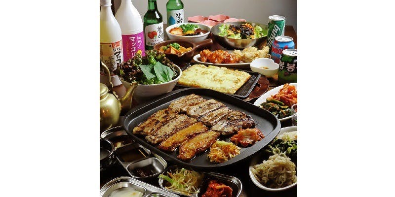お肉の種類が選べる！全9品「サムギョプサルコース」