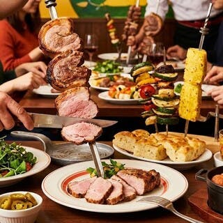 [All-You-Can-Eat Churrasco] 12 selections including our specialty aged Bimei Pork shoulder loin and lamb leg, with 2 hours of premium all-you-can-drink