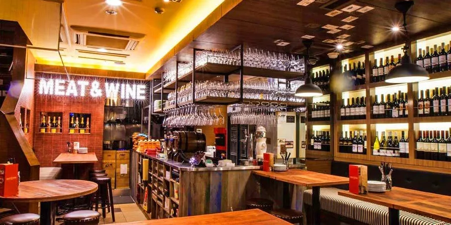 MEAT&WINE WINEHALL GLAMOUR 池袋