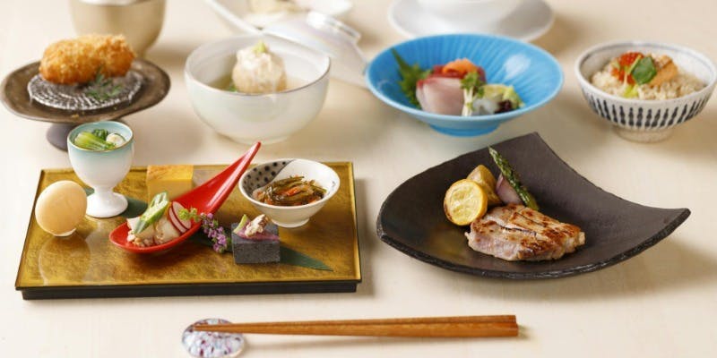 [Guaranteed Private Room] Relax and savor your meal in a calm, refined setting for business entertainment or special occasions