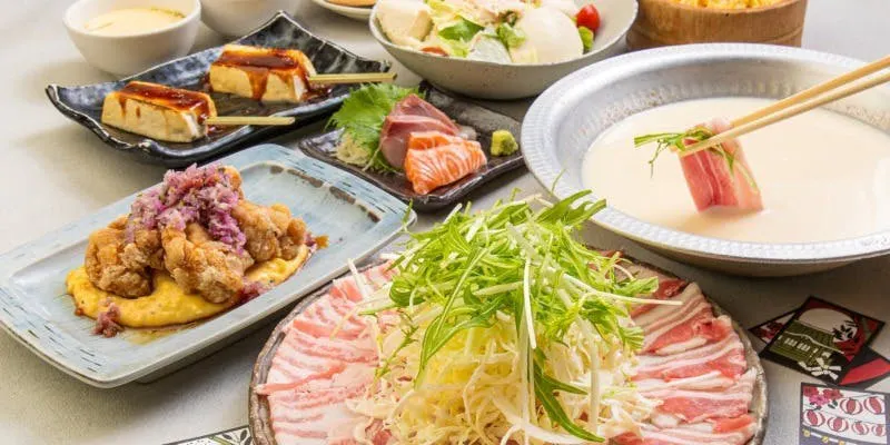 Enjoy the flavors of Kyoto with this 8-course menu, featuring Kyoto pork shabu-shabu and young chicken nanban with Kyoto-style shibazuke tartar sauce