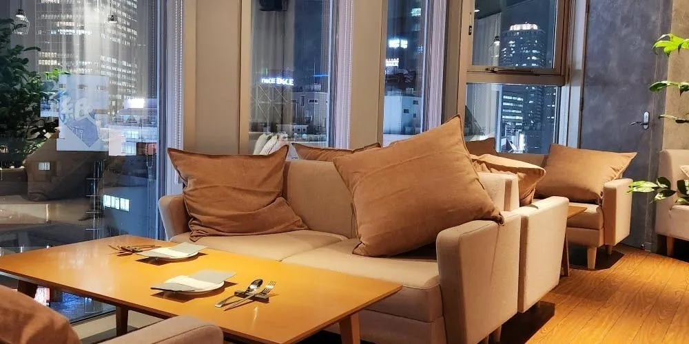 24/7 cafe apartment 池袋