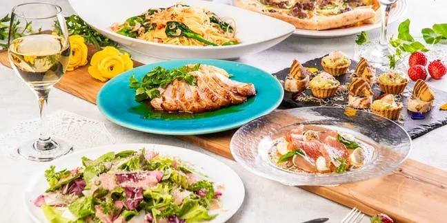[8 Casual Dishes]